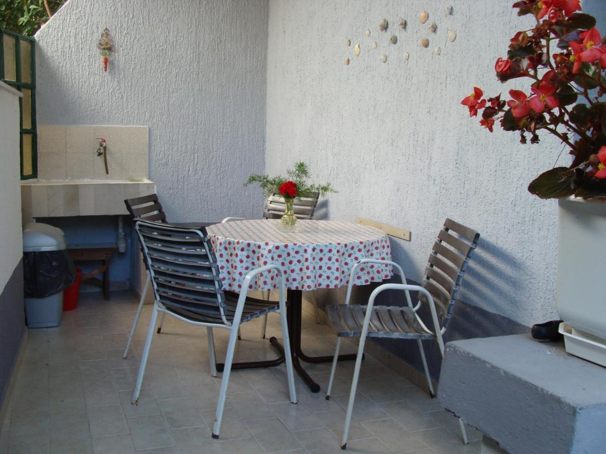 Apartments By The Sea Jadrija, Sibenik - 11356 Екстер'єр фото
